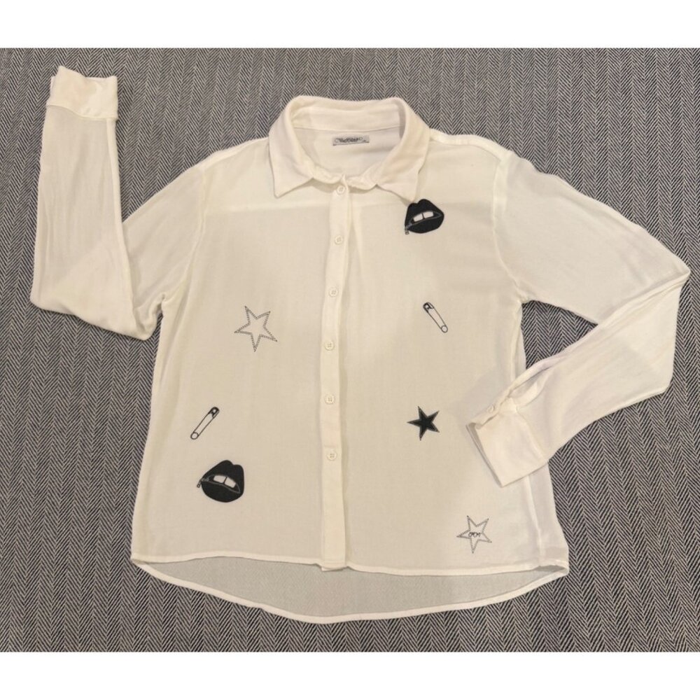 Laurie Masha Beverly Hills White Button-Up Shirt W/ Fun Embroidered Lips & Stars